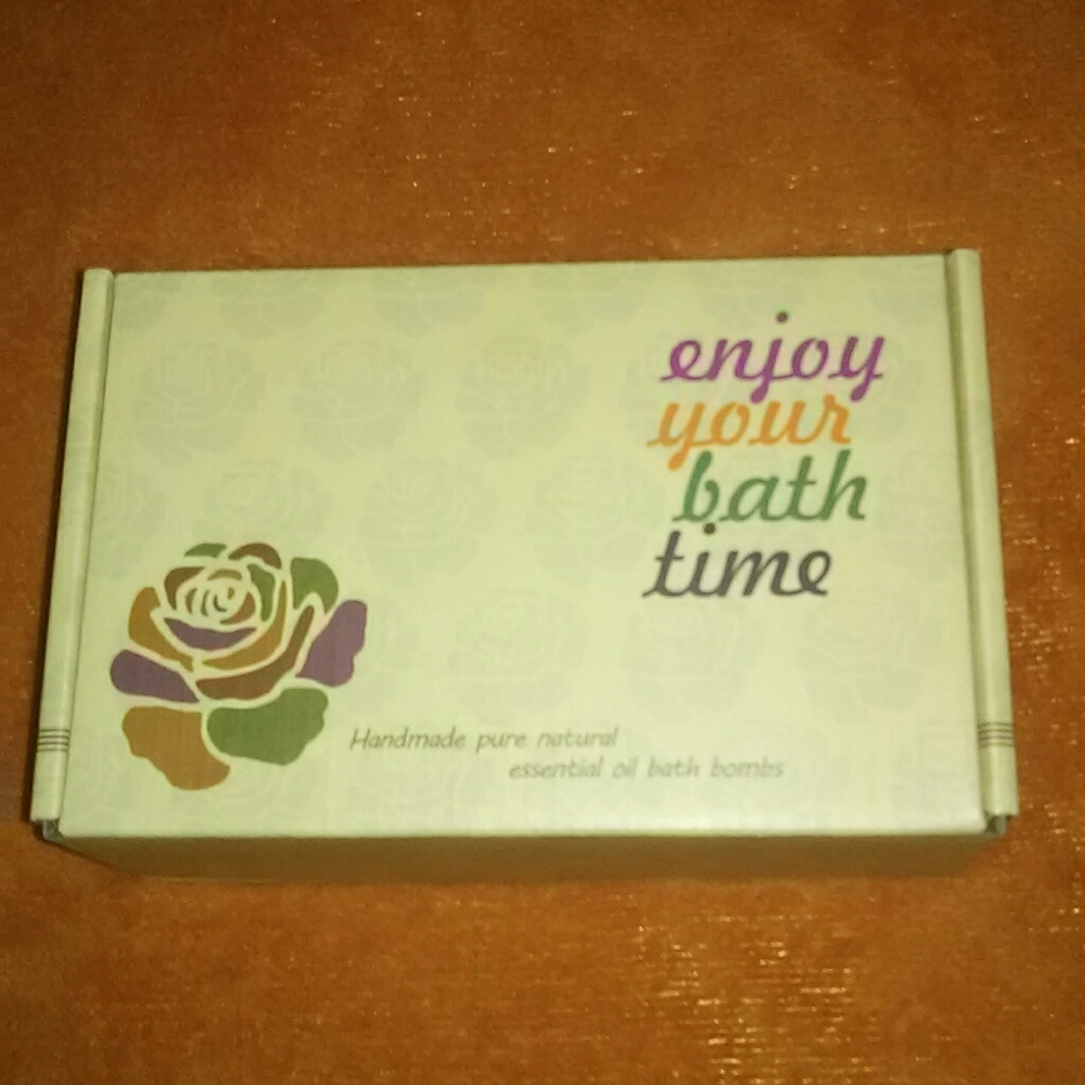 Essential Oil BATH BOMBS